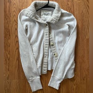 XS Abercrombie & Fitch Sweater!